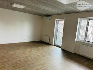 Prodej bytu 2+kk, Kladno, Vrchlického, 72 m2