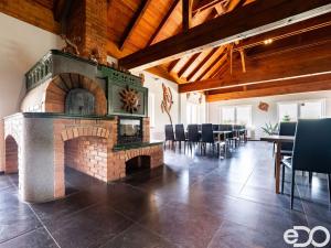 Prodej rodinného domu, Slavče, 460 m2