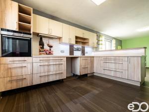 Prodej rodinného domu, Slavče, 460 m2
