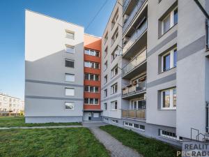 Prodej bytu 3+1, Hodonín, Lesní, 65 m2