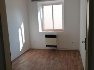 Pronájem bytu 2+kk, Napajedla, Masarykovo náměstí, 41 m2