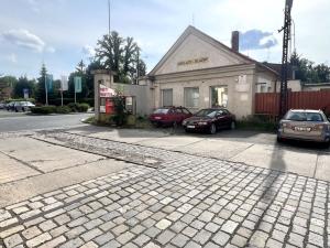 Prodej obchodního prostoru, Praha - Čakovice, Cukrovarská, 500 m2