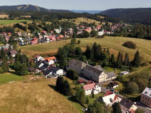 Prodej atypického bytu, Pernink, Nádražní, 90 m2