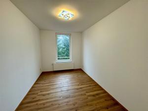 Prodej bytu 4+kk, Karlovy Vary - Rybáře, Čankovská, 92 m2