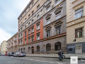 Prodej bytu 2+kk, Praha - Žižkov, Husinecká, 45 m2