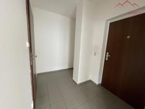 Pronájem bytu 2+kk, Chomutov, Žižkovo náměstí, 58 m2