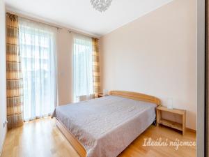 Pronájem bytu 3+kk, Praha - Malešice, Počernická, 74 m2