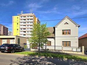 Prodej rodinného domu, Beroun - Beroun-Město, Pod Studánkou, 104 m2