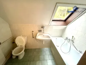 Prodej rodinného domu, Valy, Borová, 195 m2