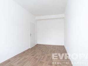 Prodej bytu 2+1, Vrchlabí, Lánovská, 61 m2