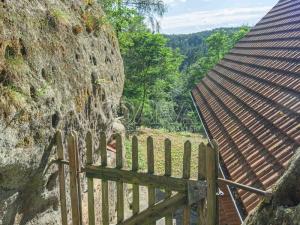 Prodej chaty, Kokořín - Kokořínský Důl, 140 m2