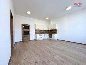 Pronájem bytu 3+kk, Bzenec, náměstí Svobody, 59 m2