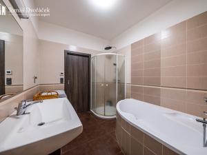 Prodej bytu 4+kk, Tišnov, Dlouhá, 104 m2