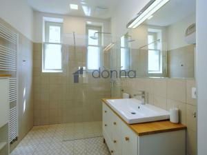 Pronájem bytu 2+kk, Praha - Josefov, Kaprova, 84 m2