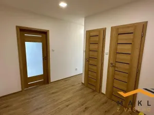 Pronájem bytu 3+1, Trutnov - Horní Staré Město, Pomněnková, 64 m2