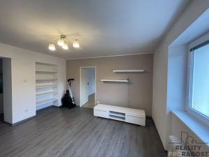 Pronájem bytu 2+1, Jihlava, Vrchlického, 54 m2
