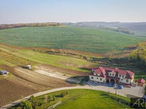 Prodej ubytování, Hovorany, 885 m2