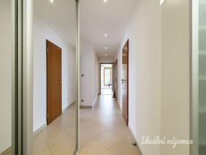 Pronájem bytu 4+kk, Praha - Záběhlice, Mattioliho, 100 m2