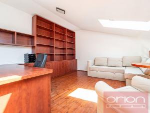 Pronájem bytu 3+1, Praha - Žižkov, Vlkova, 150 m2