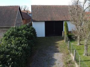 Prodej rodinného domu, Běrunice, Vrška, 387 m2