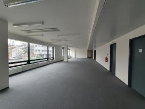 Pronájem kanceláře, Praha - Libeň, Voctářova, 490 m2