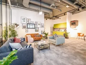 Pronájem kanceláře, Praha - Stodůlky, Bucharova, 310 m2