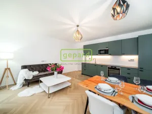 Prodej bytu 2+kk, Praha - Bohnice, V Zámcích, 52 m2