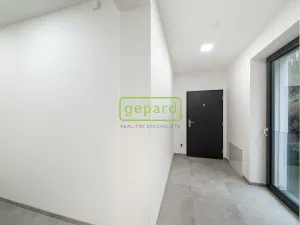 Prodej bytu 2+kk, Praha - Bohnice, V Zámcích, 57 m2