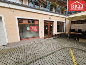 Pronájem obchodního prostoru, Mariánské Lázně, Hlavní třída, 81 m2
