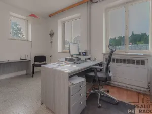 Prodej výrobních prostor, Moravský Krumlov, Pod Leskounem, 2555 m2