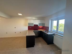 Prodej bytu 3+kk, Podivín, Nerudova, 72 m2