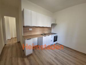 Pronájem bytu 2+1, Karviná - Ráj, Školská, 55 m2