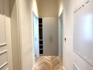 Pronájem bytu 2+kk, Praha - Vinohrady, Šafaříkova, 40 m2