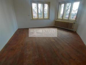 Prodej rodinného domu, Velké Popovice, Husova, 390 m2