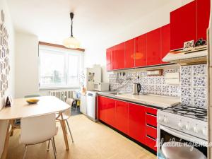 Pronájem bytu 3+1, Praha - Žižkov, U kněžské louky, 89 m2