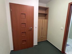 Pronájem bytu 1+kk, Dačice, Jemnická, 30 m2