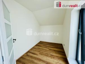 Prodej rodinného domu, Ruda, V zahradách, 160 m2