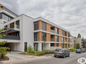 Prodej bytu 2+kk, Praha - Podolí, V podhájí, 69 m2