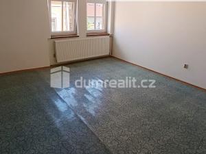 Pronájem bytu 2+1, Děčín - Děčín VII-Chrochvice, Vilsnická, 70 m2