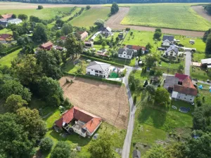 Prodej pozemku pro bydlení, Polouvsí, 2477 m2