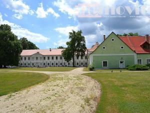 Prodej historického objektu, Hatín - Jemčina, 2500 m2