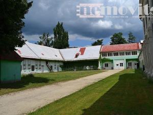 Prodej historického objektu, Hatín - Jemčina, 2500 m2