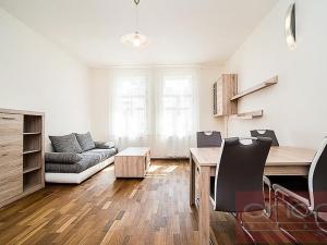 Pronájem bytu 2+kk, Praha - Žižkov, Kubelíkova, 58 m2