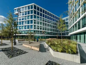 Pronájem kanceláře, Praha - Holešovice, Plynární, 648 m2