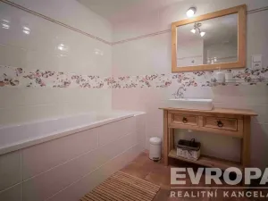 Prodej chalupy, Jablonec nad Jizerou, 200 m2