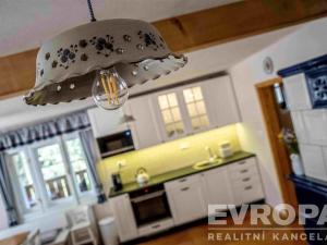 Prodej ubytování, Jablonec nad Jizerou, 200 m2