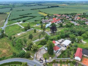 Prodej pozemku pro komerční výstavbu, Podhořany u Ronova, 21276 m2