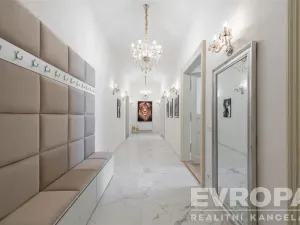 Prodej bytu 3+kk, Praha - Nové Město, Pod Slovany, 100 m2