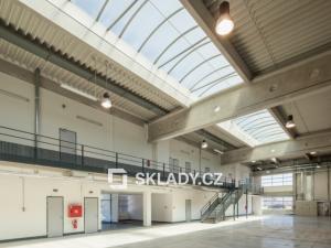 Pronájem skladu, Ostrava, 17000 m2