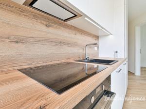 Pronájem bytu 2+kk, Brno, Podveská, 59 m2